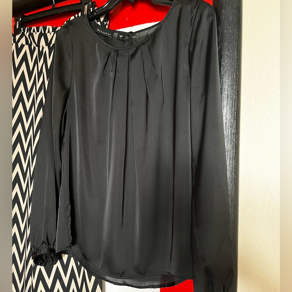 Metaphor black satin shine long sleeves blouse - Picture 6 of 10